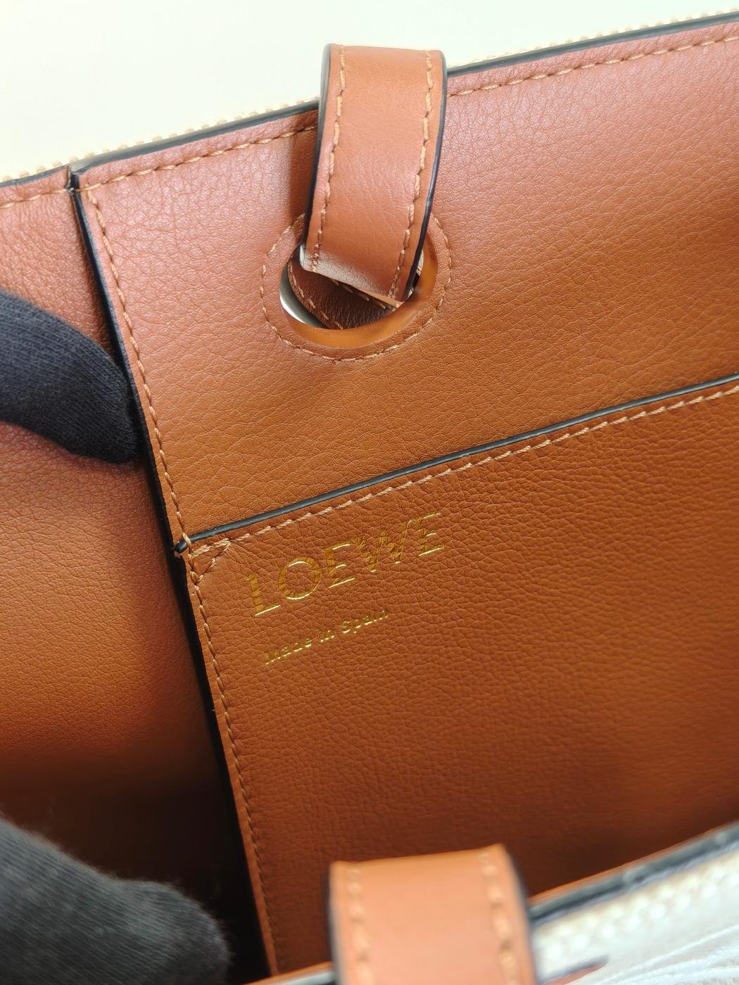 LOEWE ������ ���ʥ���� 2Way ���ݤ� �ȡ��ȥХå� ������� �ۥ磻�� �����ֹ桧10780