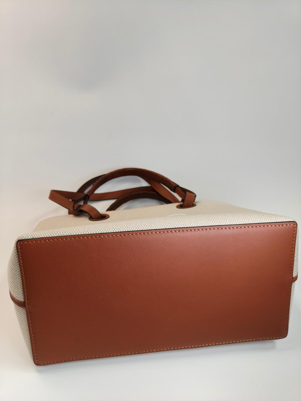 LOEWE ������ ���ʥ���� 2Way ���ݤ� �ȡ��ȥХå� ������� �ۥ磻�� �����ֹ桧10780