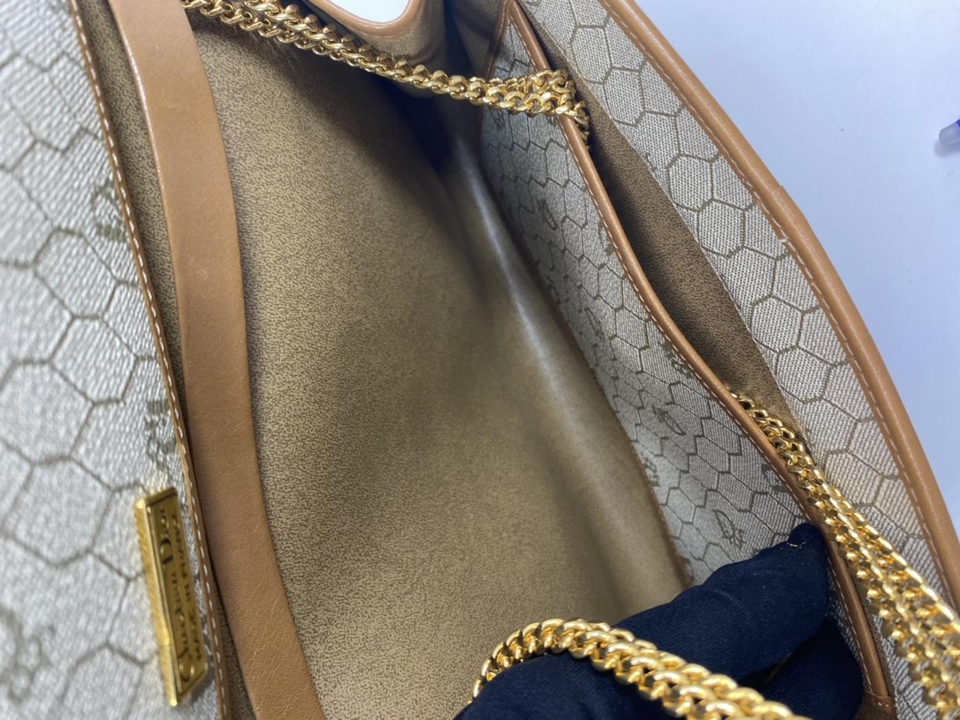 Dior ���ꥹ�����ǥ������� �ϥ˥����� �������󥷥������Хå� ���ݤ� �Ф�ݤ� �֥饦�� �١����� �����ֹ桧7088