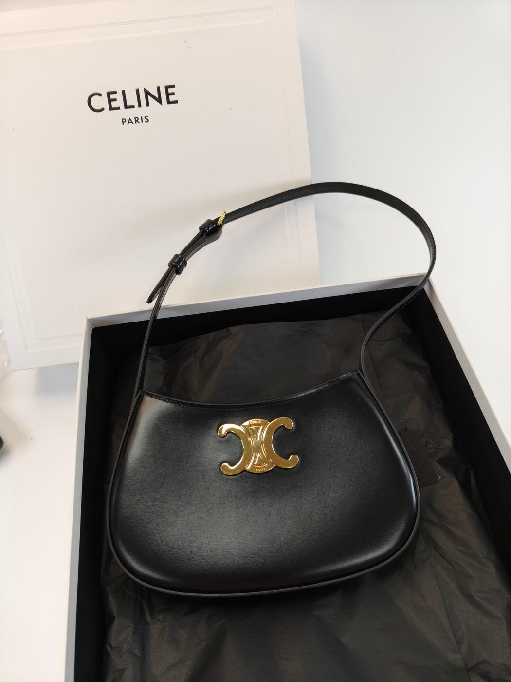 ꡼ CELINE Хå 󥷥 ȥꥪ ֥å 11570 ֹ桧9858