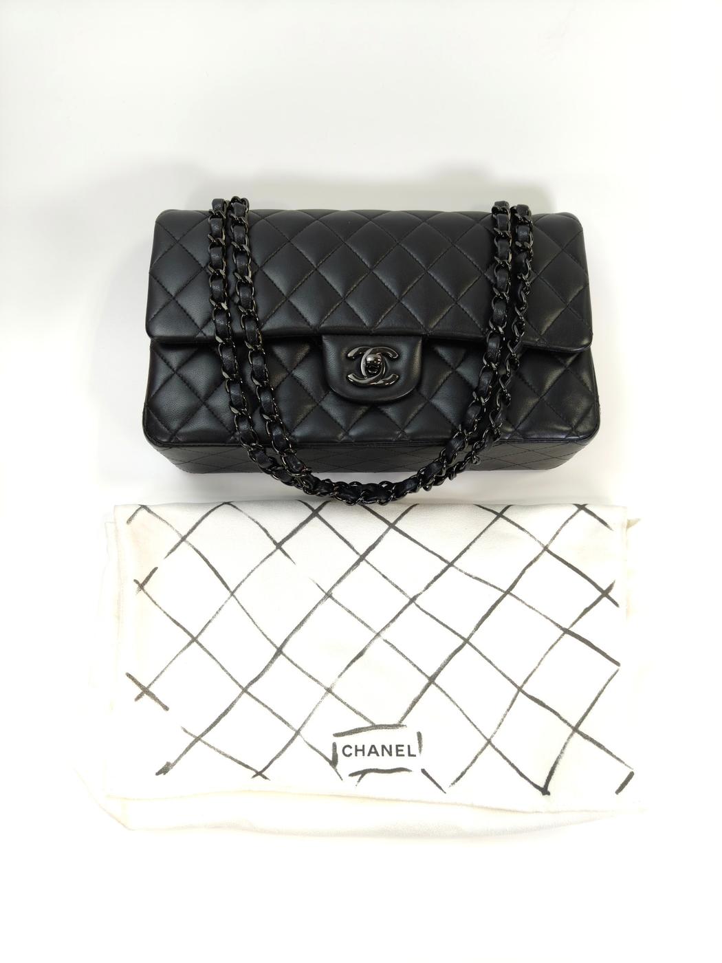CHANEL ����ͥ� �ޥȥ�å�25 W�ե�å� �������󥷥������Хå� ��ॹ���� �� �����ֹ桧10889