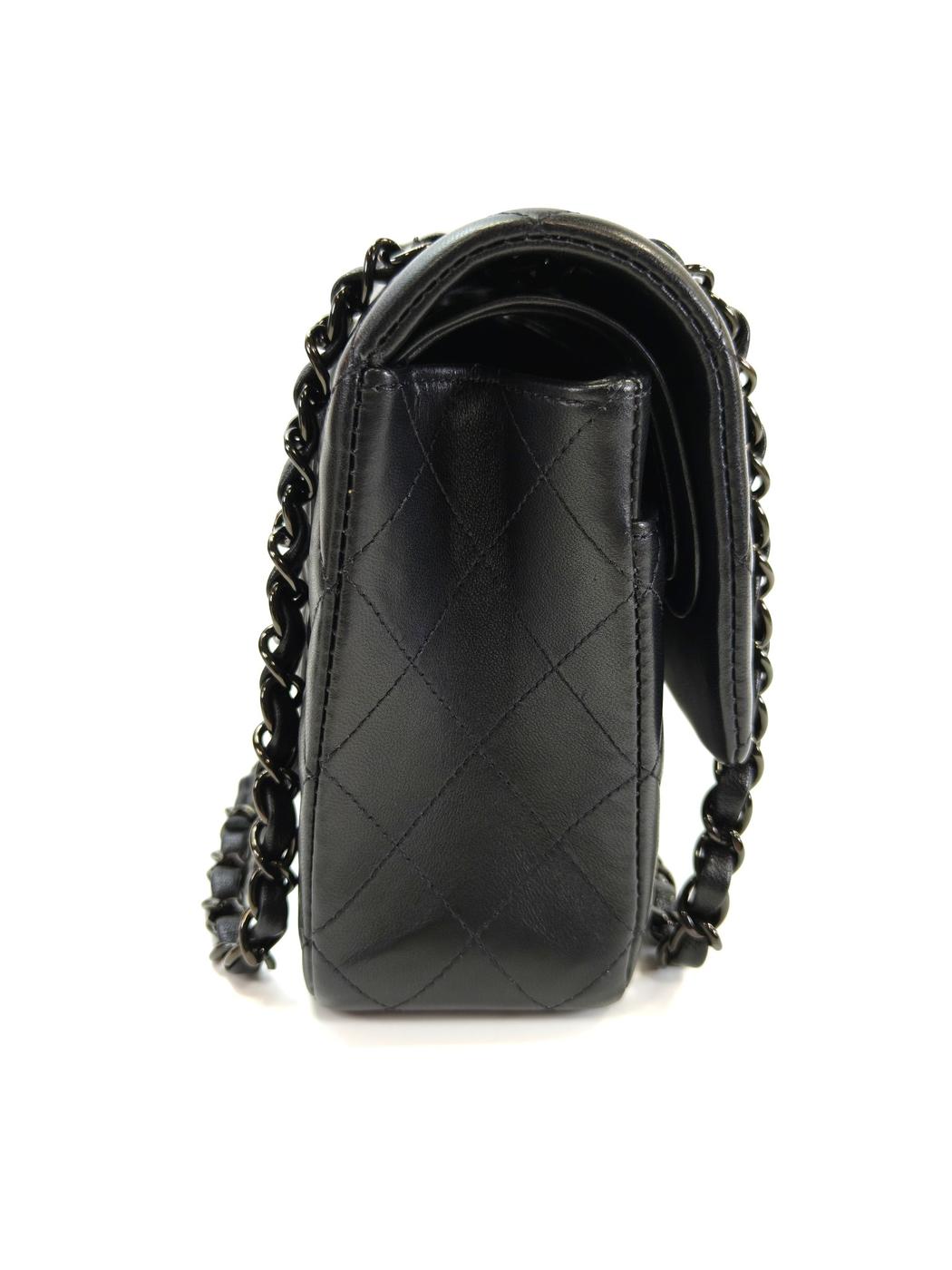 CHANEL ����ͥ� �ޥȥ�å�25 W�ե�å� �������󥷥������Хå� ��ॹ���� �� �����ֹ桧10889