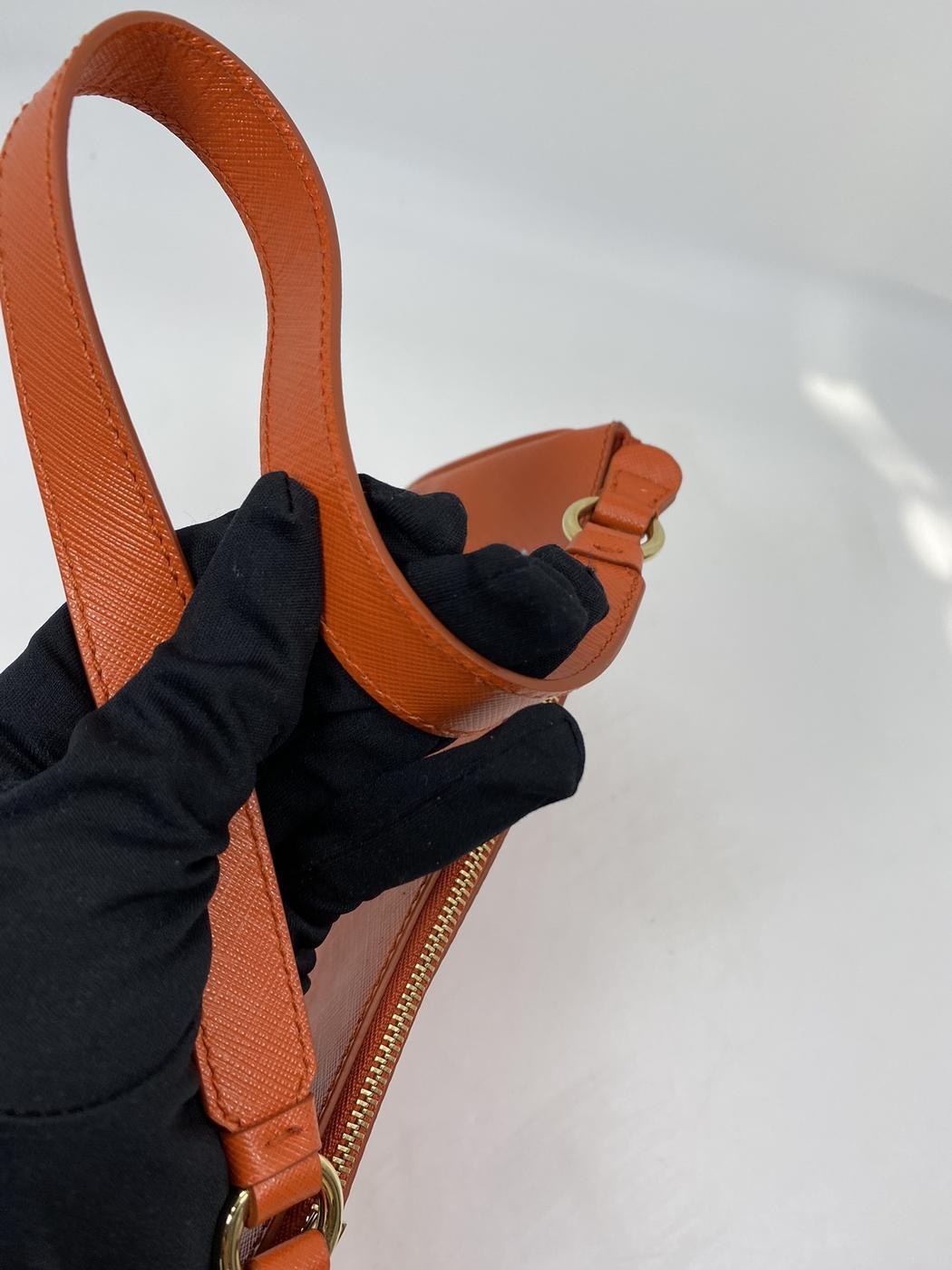 Salvatore Ferragamo ե饬   ɶ ֹ桧7004