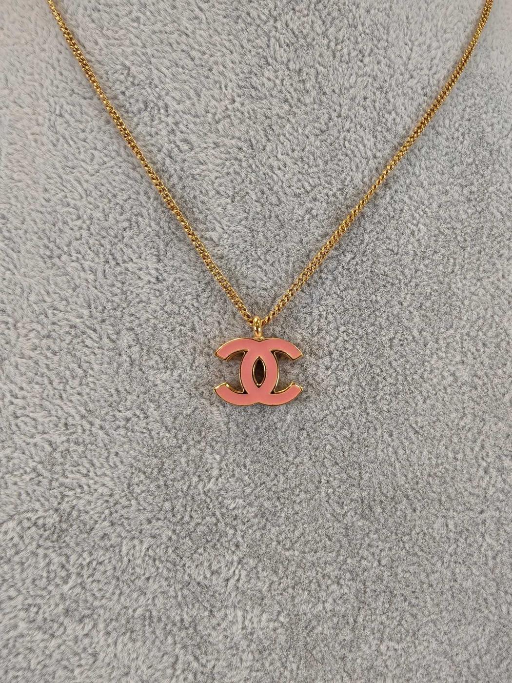 CHANEL ����ͥ� �����ޡ��� �ͥå��쥹 �ԥ� �����ֹ桧10483