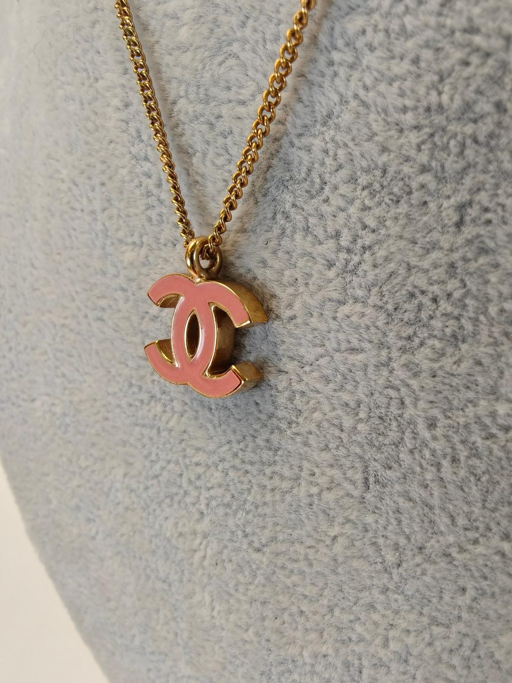 CHANEL ����ͥ� �����ޡ��� �ͥå��쥹 �ԥ� �����ֹ桧10483