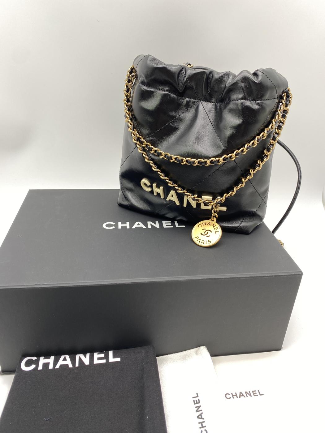 CHANEL ����ͥ� 22 �ߥ� �ϥ�ɥХå� ���ߥ������󥴡���ɡʥ������ۥ磻�ȡ� �����ֹ桧8760