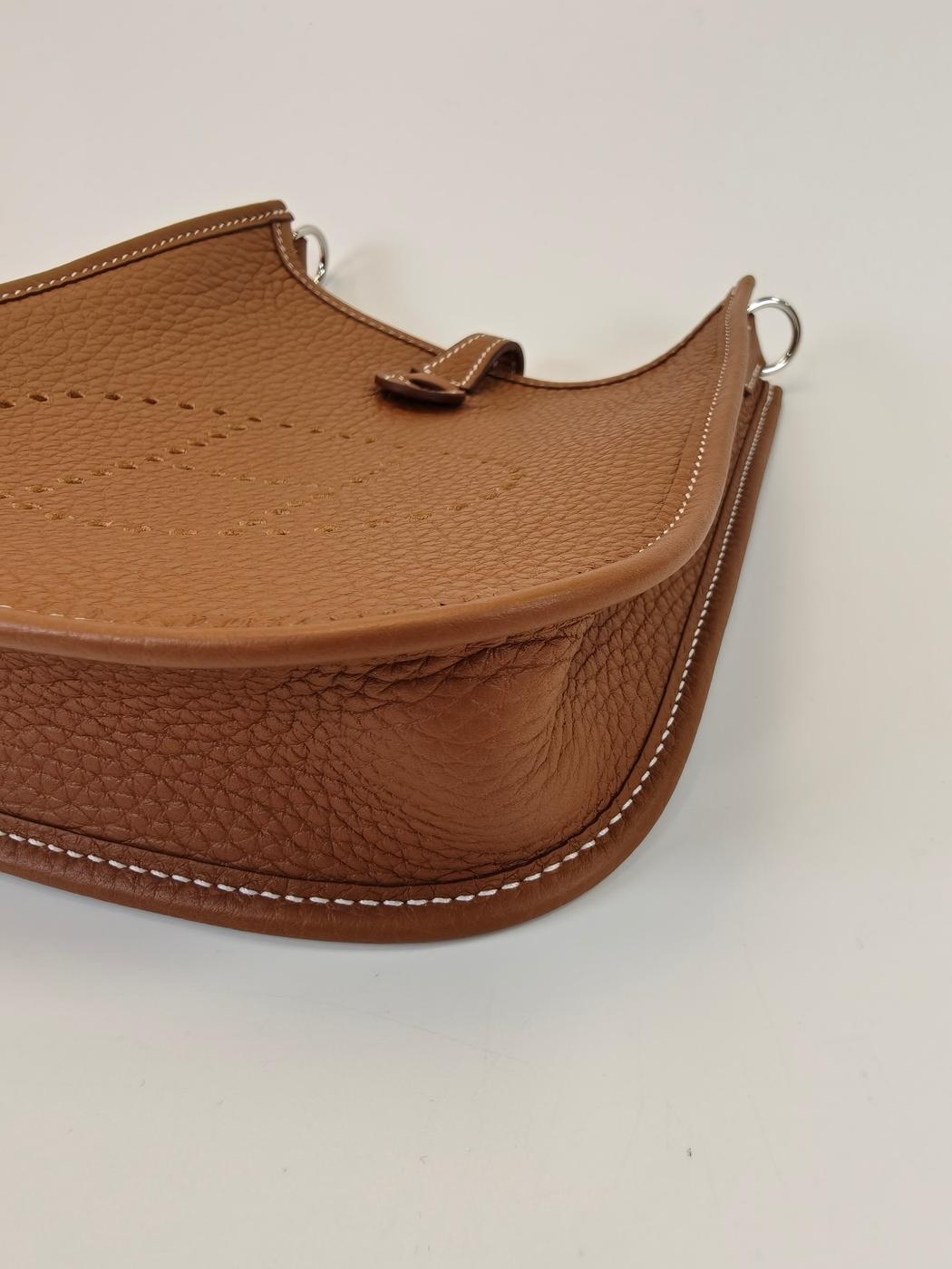 HERMES ����᥹ ���֥�� TPM 16 ���������Хå� K��� �֥饦��  �����ֹ桧10394