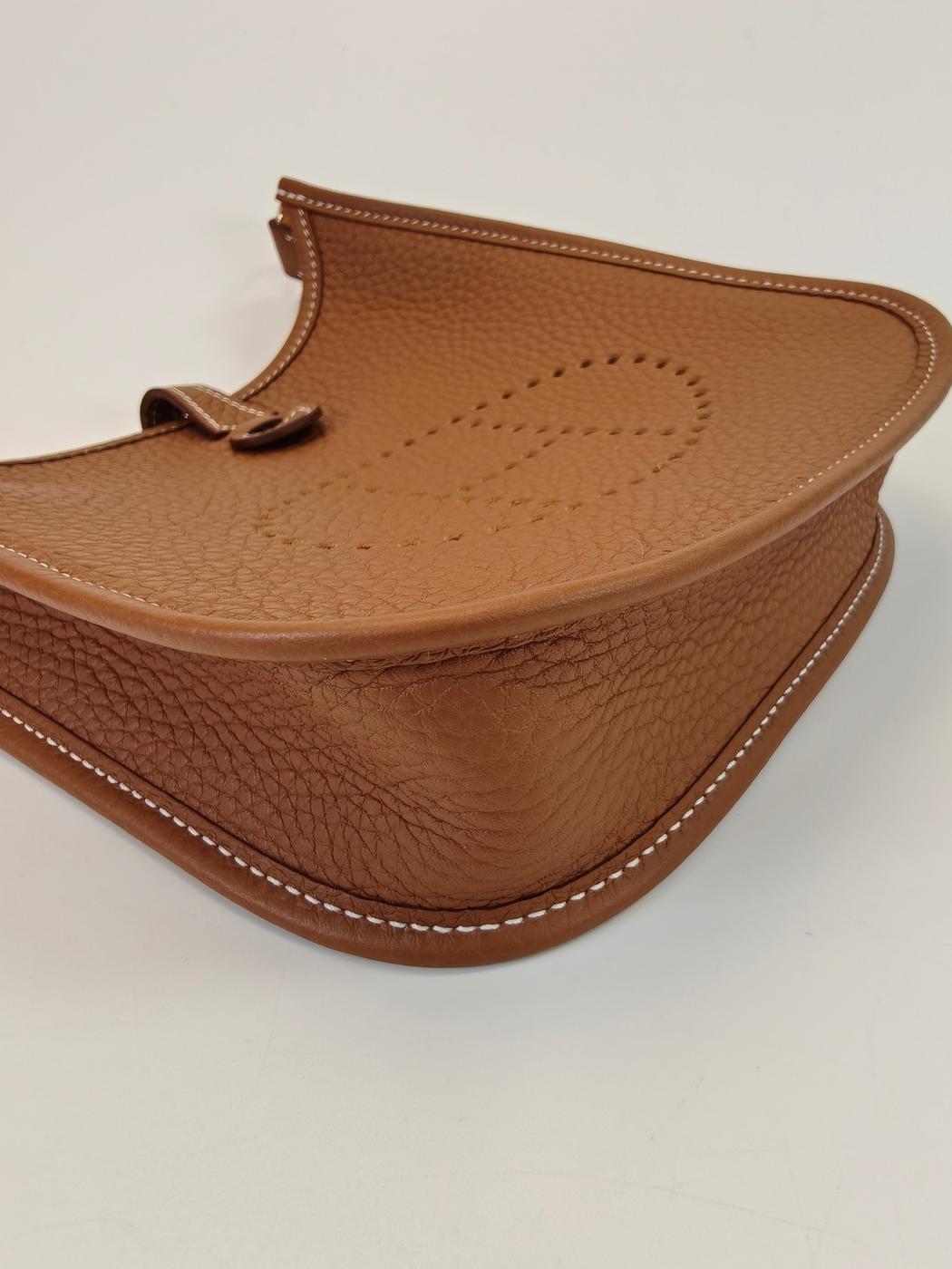 HERMES ����᥹ ���֥�� TPM 16 ���������Хå� K��� �֥饦��  �����ֹ桧10394