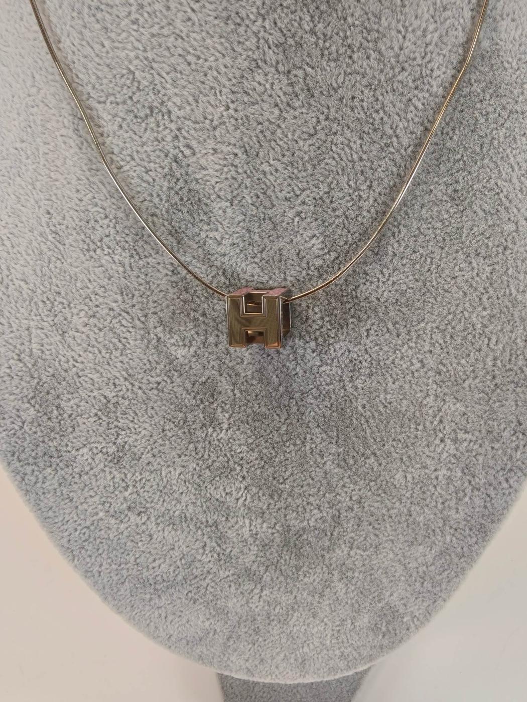 HERMES ����᥹ ��������ɥ��å��� H���塼�� �ͥå��쥹 ���硼���� ����С��ߥԥ� �����ֹ桧10485