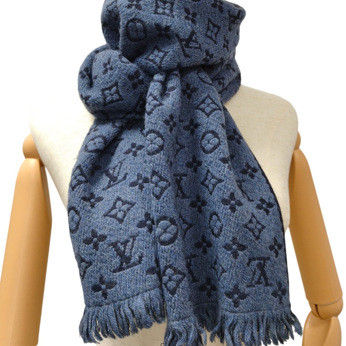 LOUIS VUITTON ルイヴィトン エシャルプ・モノグラム クラシック