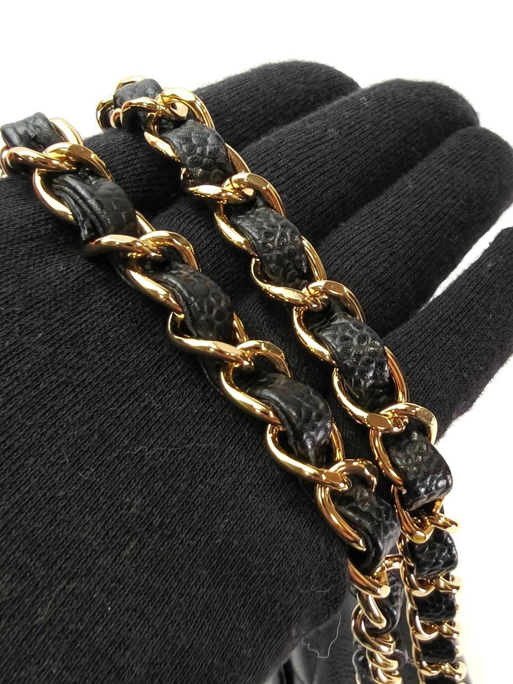 CHANEL �ޥȥ�å�25 W�ե�åץ������� ����ӥ������� �֥�å� �����ֹ桧10908