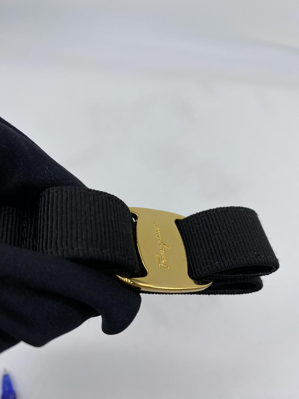 Salvatore Ferragamo ȡե饬 㡼 ۥ ܥ ᥿ ֥åߥ ֹ桧7022