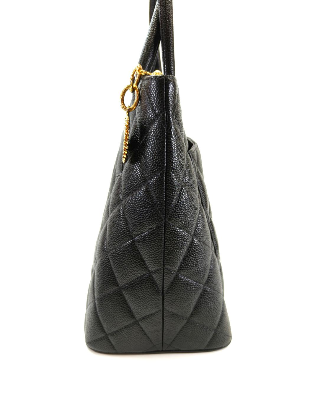 CHANEL ����ͥ� �ޥȥ�å� ����ӥ������� ����ȡ��� �ȡ��ȥХå� �֥�å� �����ֹ桧10909