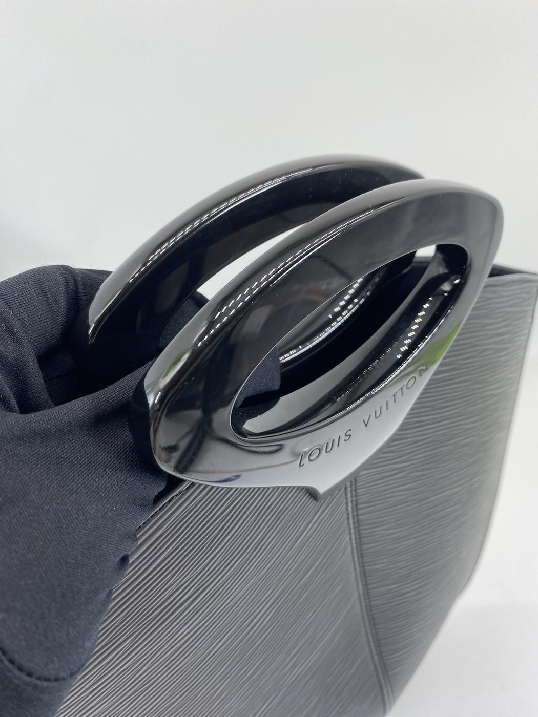 LOUIS VUITTON �륤�����ȥ� �ɥ��ߥ���� ���� �ϥ�ɥХå� �� M52682 �����ֹ桧7451��