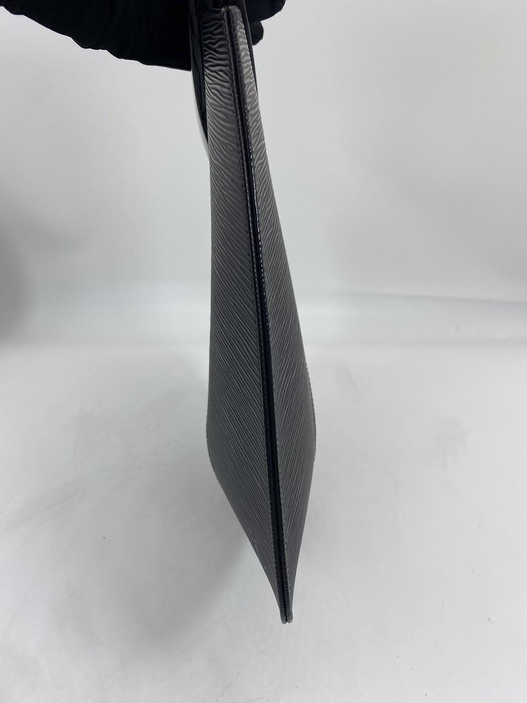 LOUIS VUITTON �륤�����ȥ� �ɥ��ߥ���� ���� �ϥ�ɥХå� �� M52682 �����ֹ桧7451��