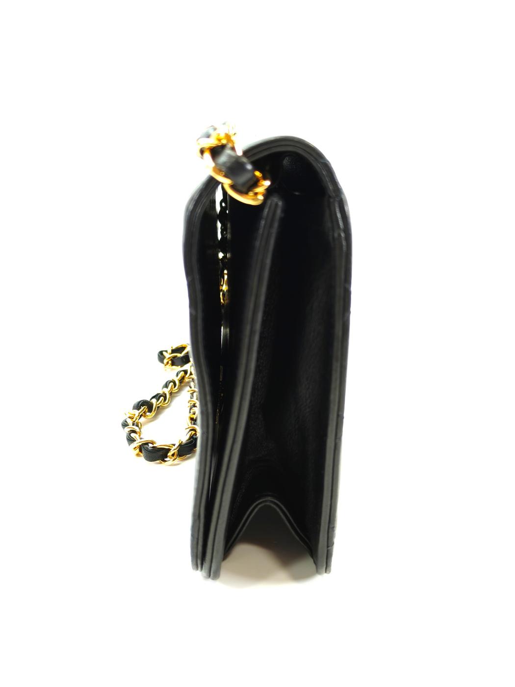 CHANEL ����ͥ� �ޥȥ�å� �������󥷥����� ��ॹ���� �֥�å� �����ֹ桧10910