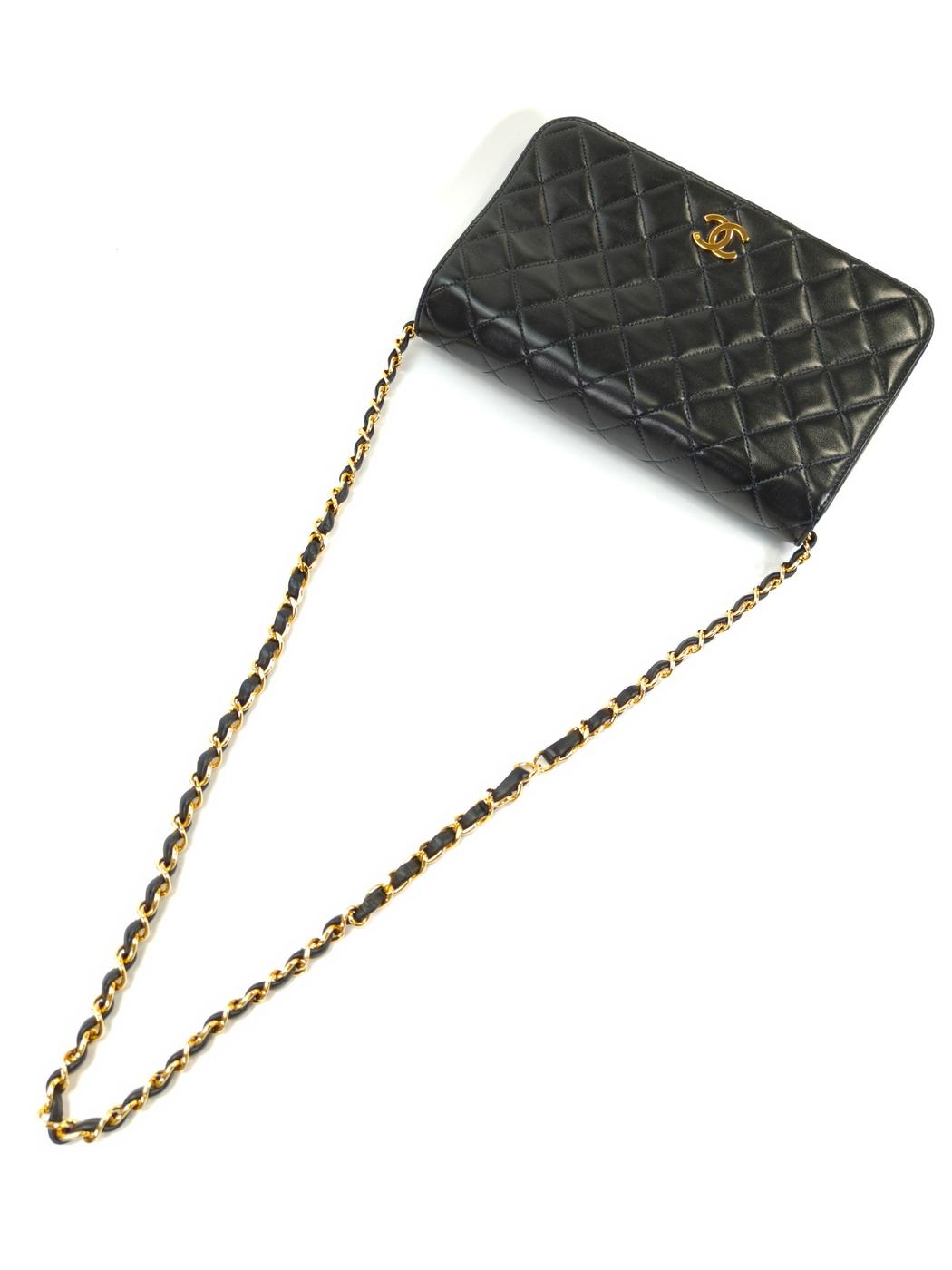 CHANEL ����ͥ� �ޥȥ�å� �������󥷥����� ��ॹ���� �֥�å� �����ֹ桧10910