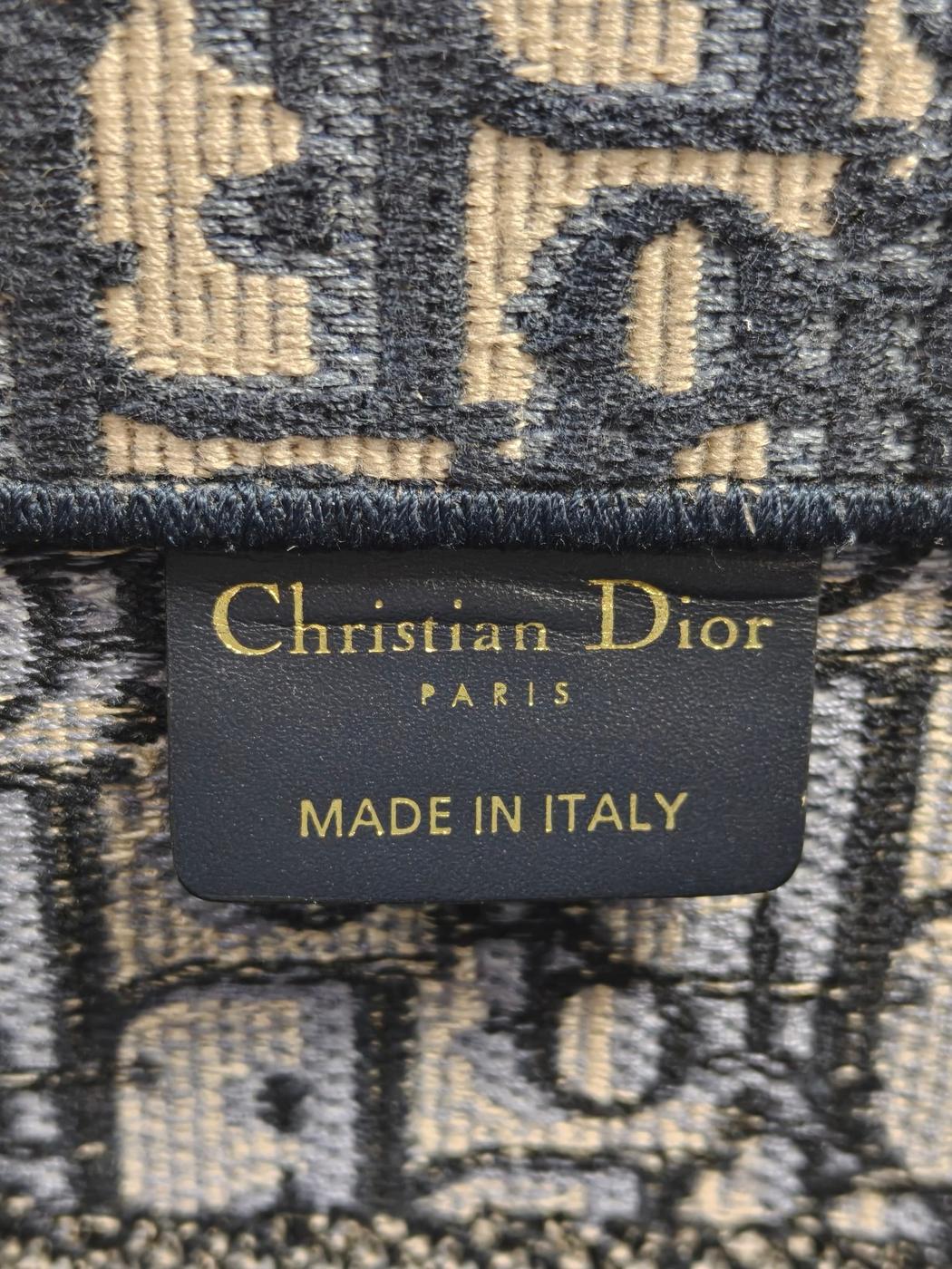 Dior �ǥ������� �֥å��ȡ��� �ߥǥ����� �ȡ��ȥХå� �ͥ��ӡ��� �����ֹ桧11401