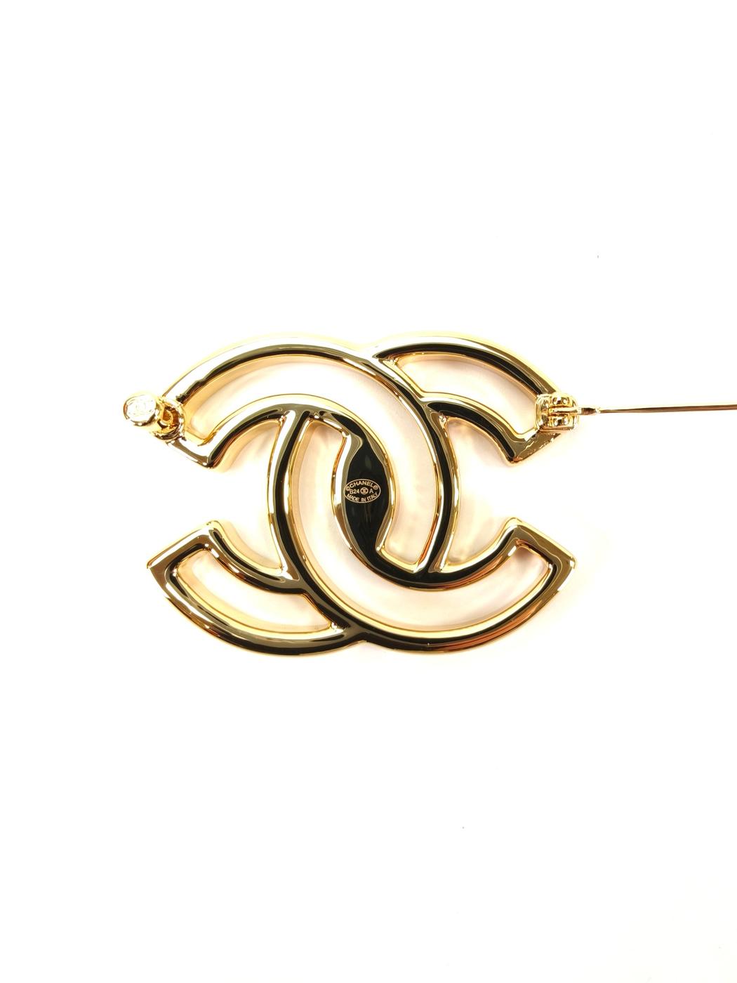 CHANEL ����ͥ� �����ޡ��� �֥����� �ۥ磻�� �����ֹ桧10616