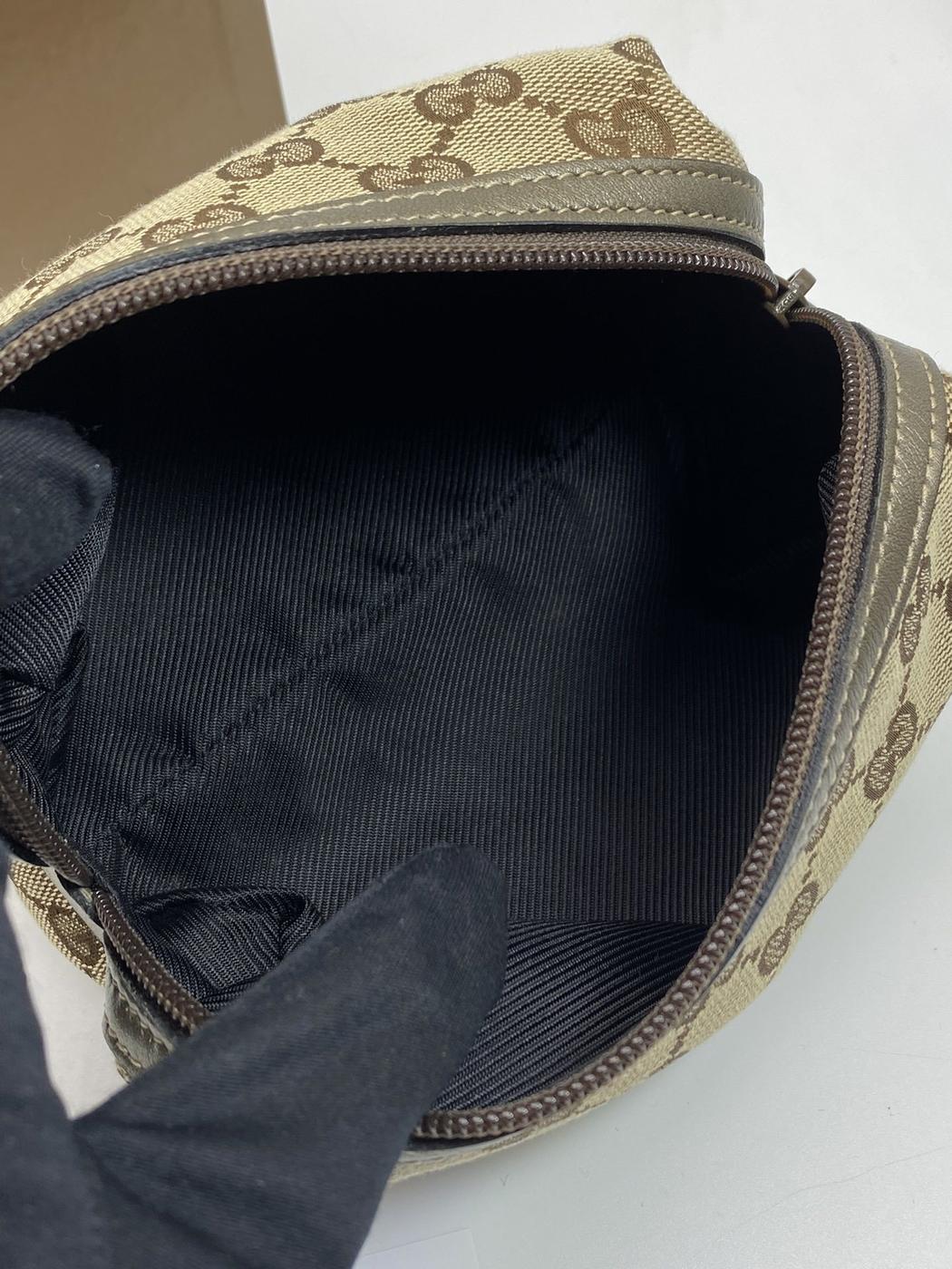 GUCCI ���å� GG�����Х�  �١����� ��ǥ����� ���ѥݡ��� �����ֹ桧5898��