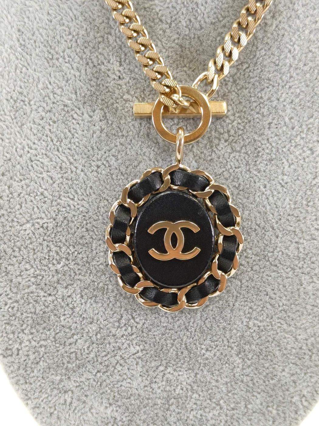 CHANEL ����ͥ� �����ޡ��� ���硼���� �ͥå��쥹 �֥�å� �����ֹ桧9896