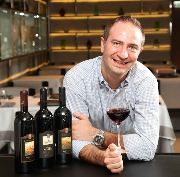 バンフィ “ポッジョ・アッレ・ムーラ”ブルネッロ・ディ