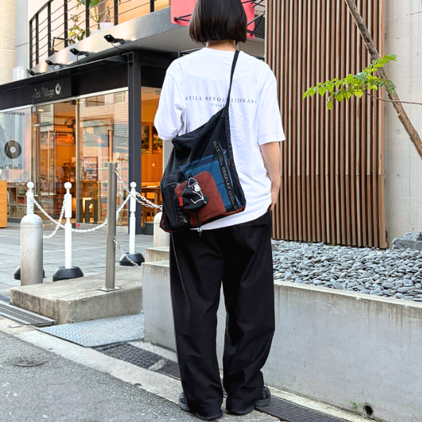 ごリラックス まもるさんのショルダーバッグ