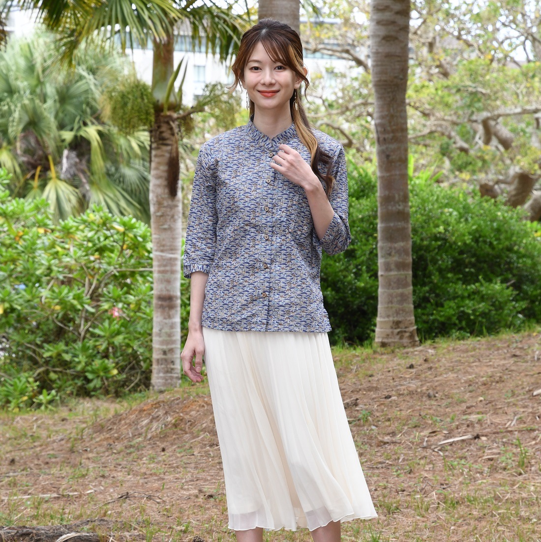 EM1186　レディース　＜青海波柄＞　マオカラー　七分袖