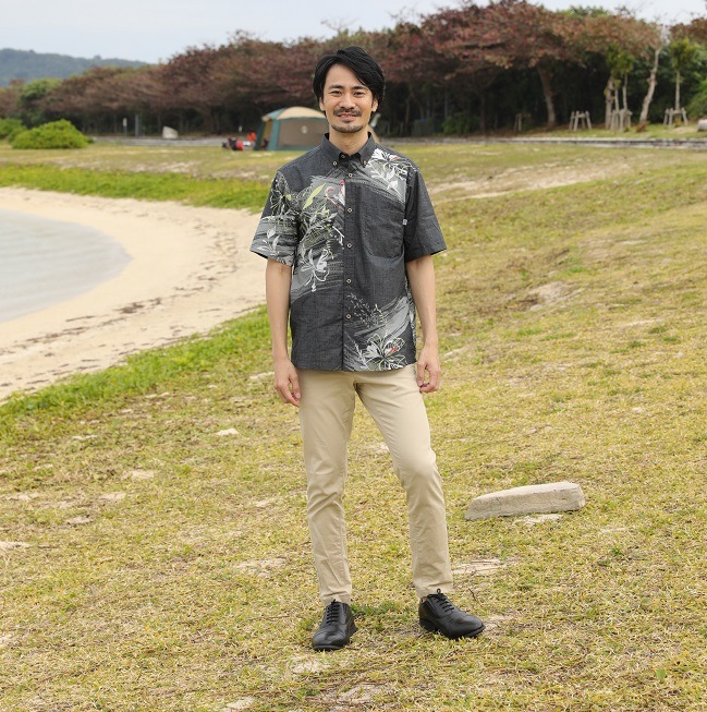 OK1844B　メンズ　＜ハイビパネル柄＞　ボタンダウン