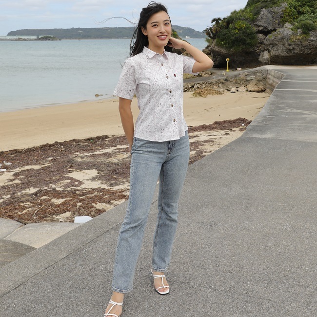 G1171　レディース　＜ライン柄＞　シャツ半袖