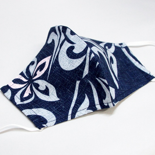 月桃加工　洗える布マスク　＜プルメリアトライバル柄＞　スモールサイズ