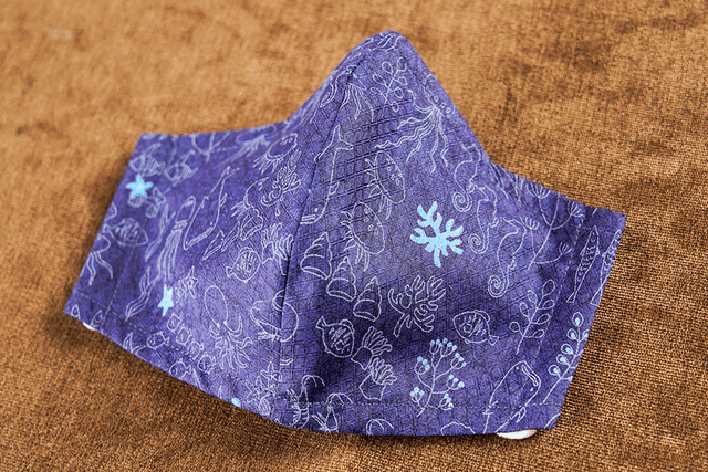 クレンゼ加工　洗える布マスク　＜海の仲間小柄＞　スモールサイズ【コン】