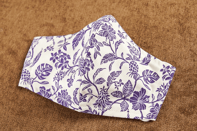 クレンゼ加工　洗える布マスク　＜デイゴ・ハイビ小柄＞　レギュラーサイズ【オフ／コン】