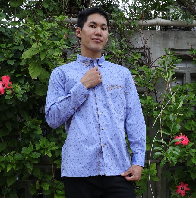 OKJ1937　メンズ　＜トゥイグワァー紋様柄＞　ボタンダウン　長袖