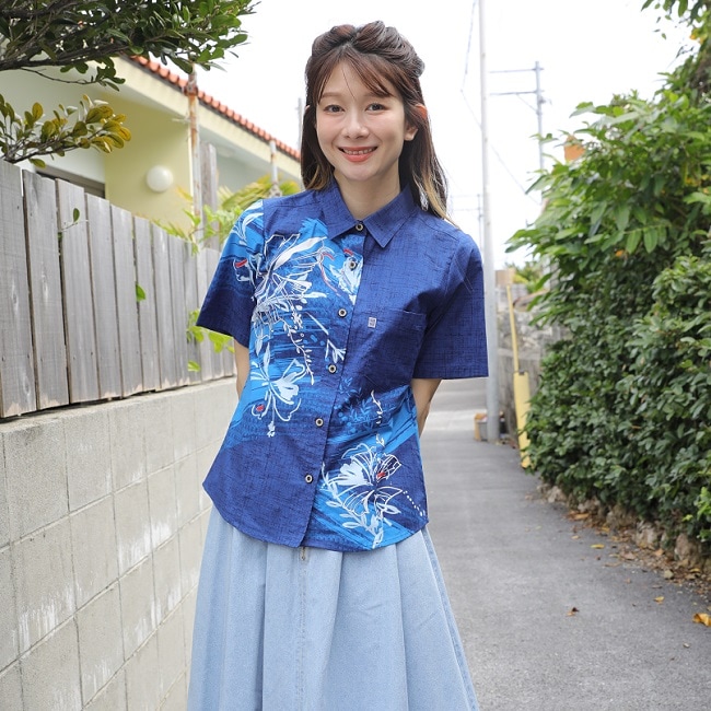 OK1144　レディース　＜ハイビパネル柄＞　シャツカラー半袖