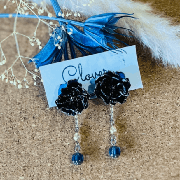 1点物】黒薔薇イヤリング by Clover |「障がい者福祉」を買物で応援