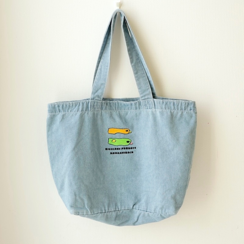 PARROTS刺繍デニムバッグ（大） by すまいる・フォレスト |「障がい者