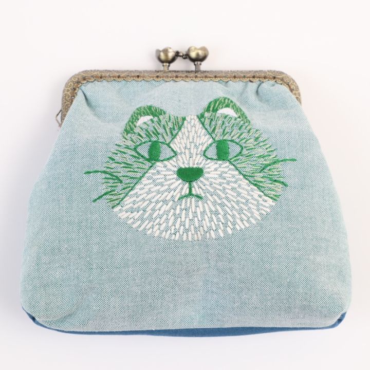 手刺繍がま口（猫） by collect 34 |「障がい者福祉」を買物で応援する