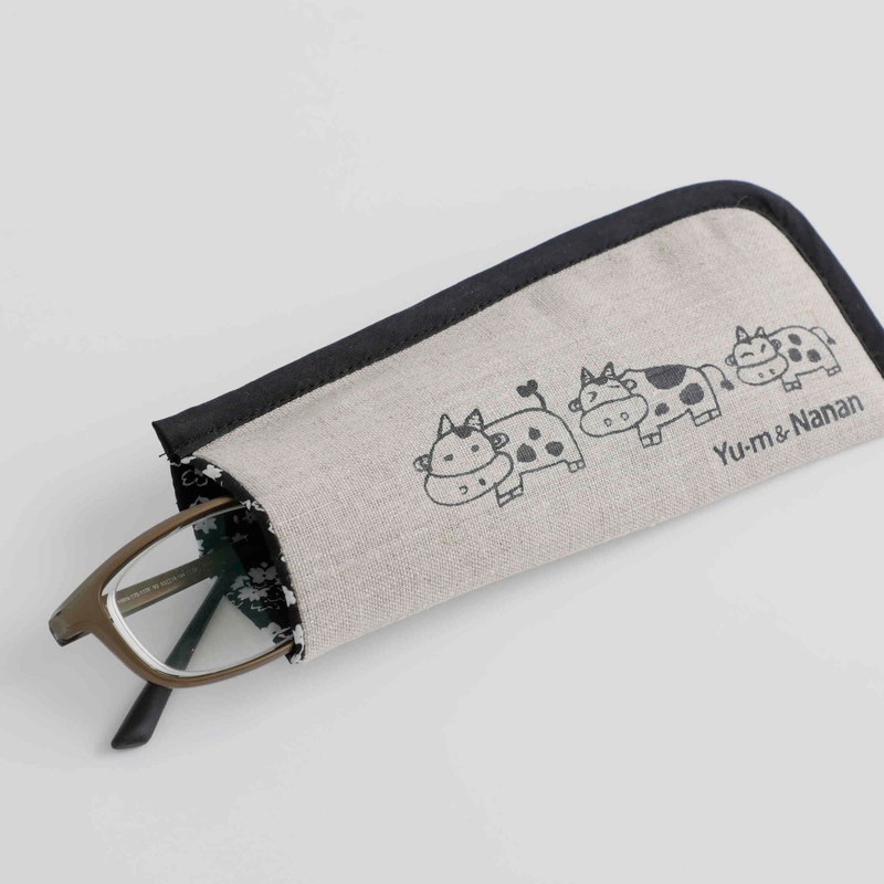 �᤬�ͥ�����    3ɤ�Υ���  by  Yu-m & Nanan