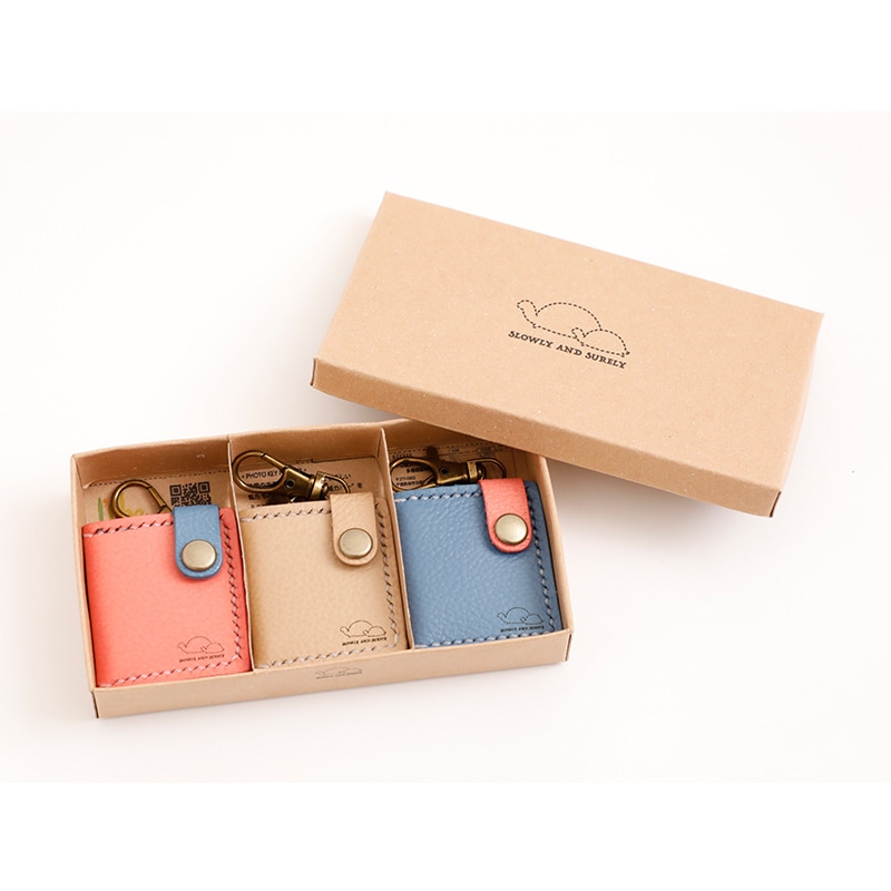 �ե��ȥ����ۥ������3�ĥ��å� by SLOWLY AND SURELY