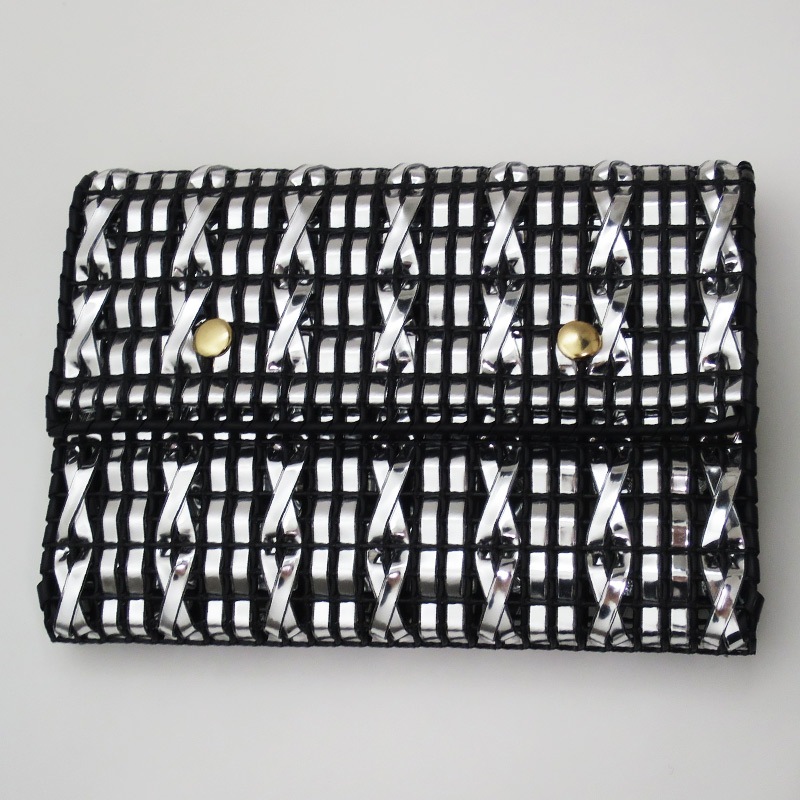 ϥ磻󥳡ɥХå(١)byǥ󥿡Ĥܤ