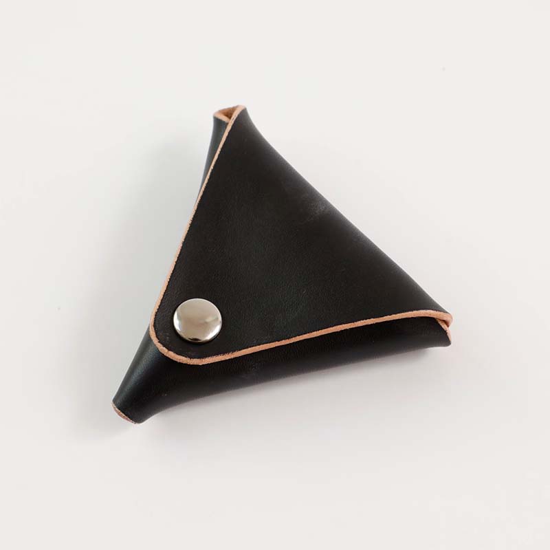 栃木レザーの三角ケース by 港南福祉ホーム 第2ひまわり |「障がい者