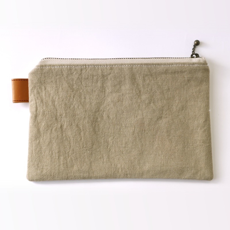 りんごのポーチ by collect 34 |「障がい者福祉」を買物で応援する通販