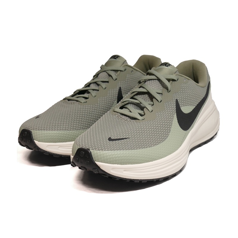 スニーカー ナイキ NIKE レボリューション8 グリーン HJ9198-300