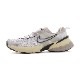 ˡ ʥ NIKE V2K ۥ磻  HJ4497-100  塼  24