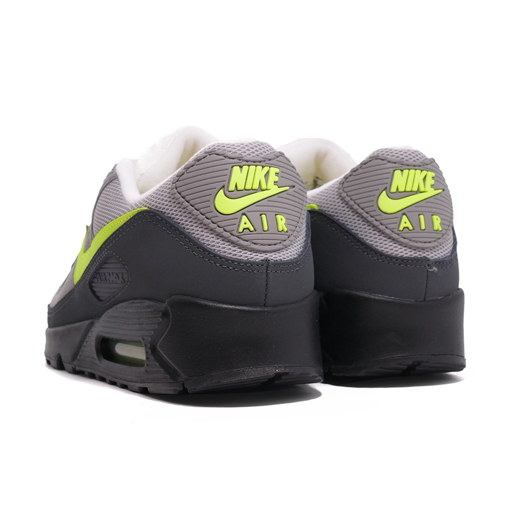 ���ˡ����� �ʥ��� NIKE �����ޥå���90 �֥�å� IQ0289-010 ��� ���塼�� �� 26SS