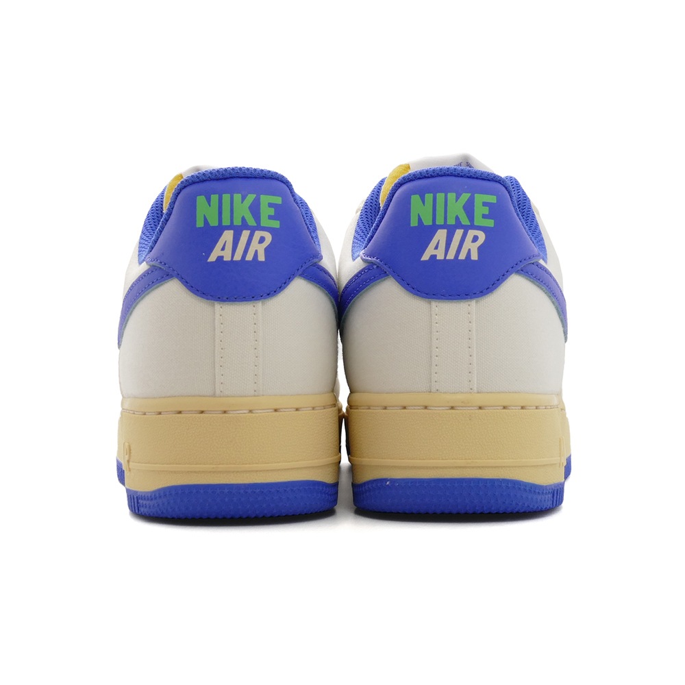 スニーカー ナイキ NIKE ウィメンズエアフォース1'07 セイル 白 FJ5440