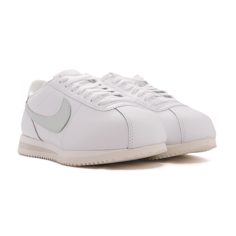 ���ˡ����� �ʥ��� NIKE ����ƥå� �ۥ磻�� �� DN1791-106 ��ǥ����� ���塼�� �� 24