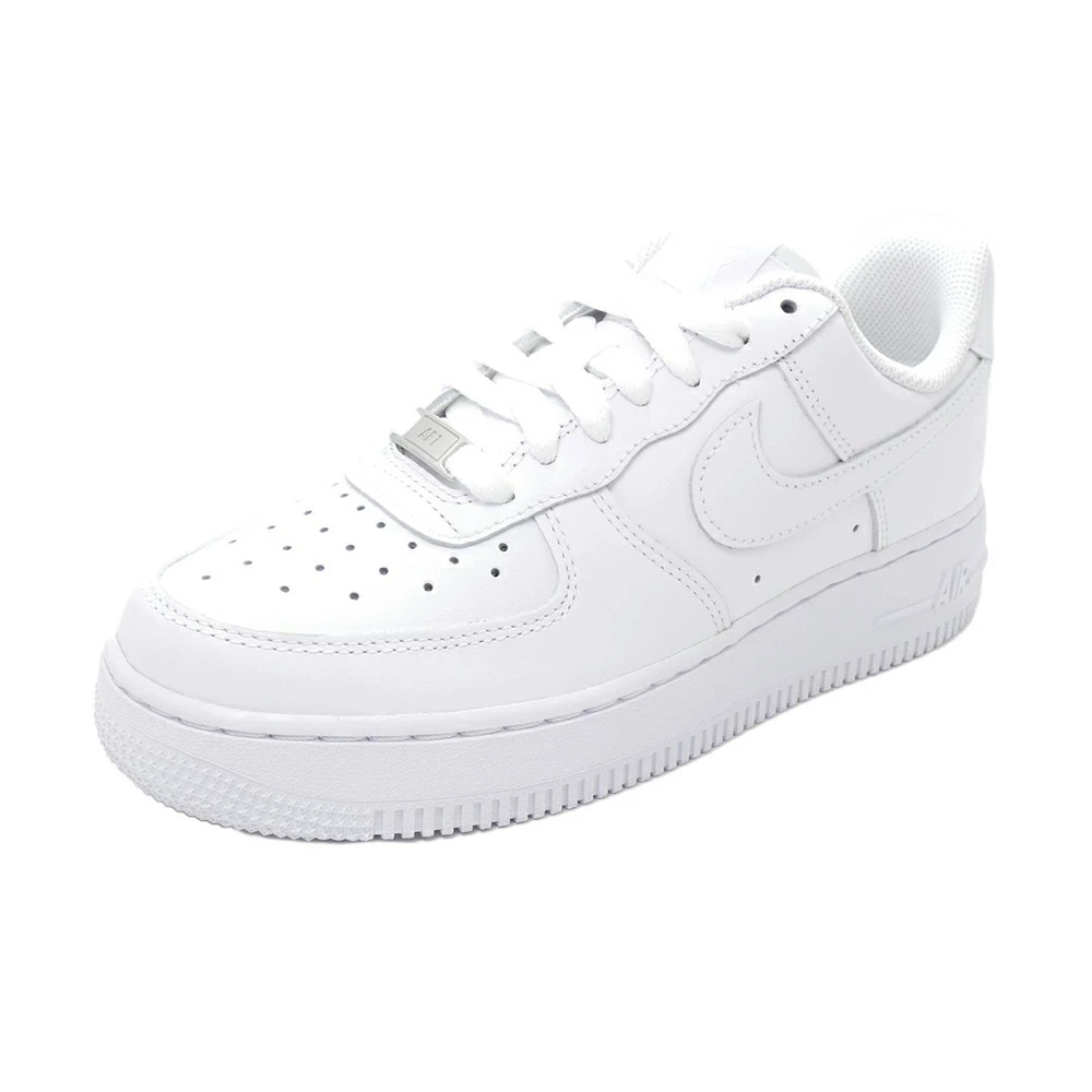 たいや一個分になります。 お一人様一点まで】スニーカー ナイキ NIKE ウィメンズエア