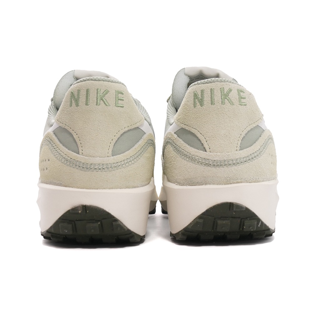 ���ˡ����� �ʥ��� NIKE ��åե�NAV ���꡼�� �� FJ4195-300 ��� ��ǥ����� ���塼�� �� 